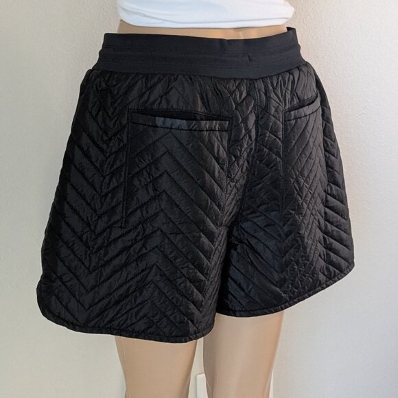 Athleta Quilted Shorts Women's Size 6 Black Apres Ski Drawstring Waist - Picture 9 of 15
